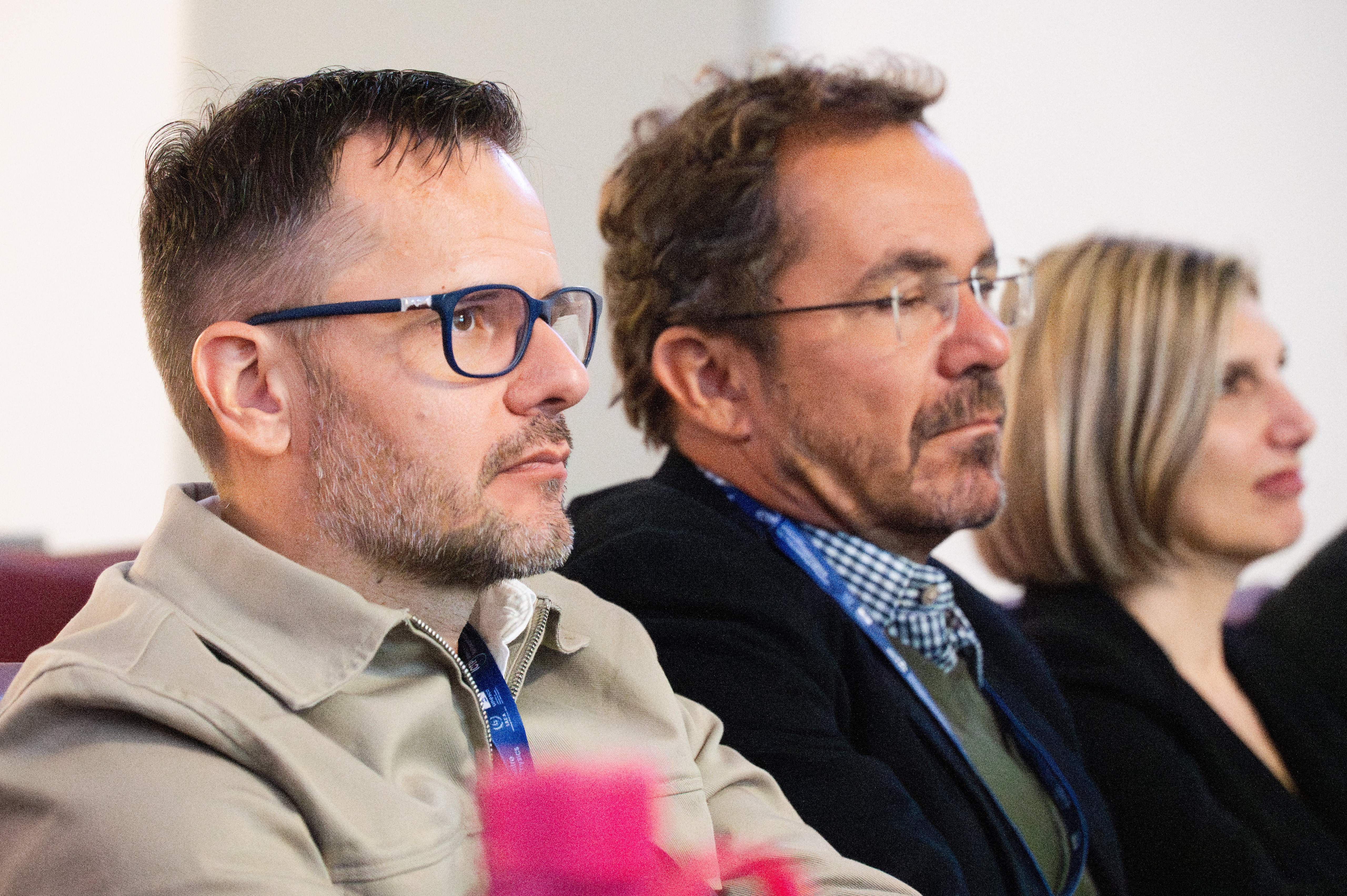 Da sinistra: Marcelo Farina, professore di biochimica presso l’Università Federale di Santa Catarina, Brasile; lo psichiatra Rogerio Panizzutti, dell’Istituto di Scienze Biomediche dell’Università Federale di Rio de Janeiro, Brasile; e Fabrizia Niscio, segreteria TWAS. (Foto: G. Ortolani/TWAS)