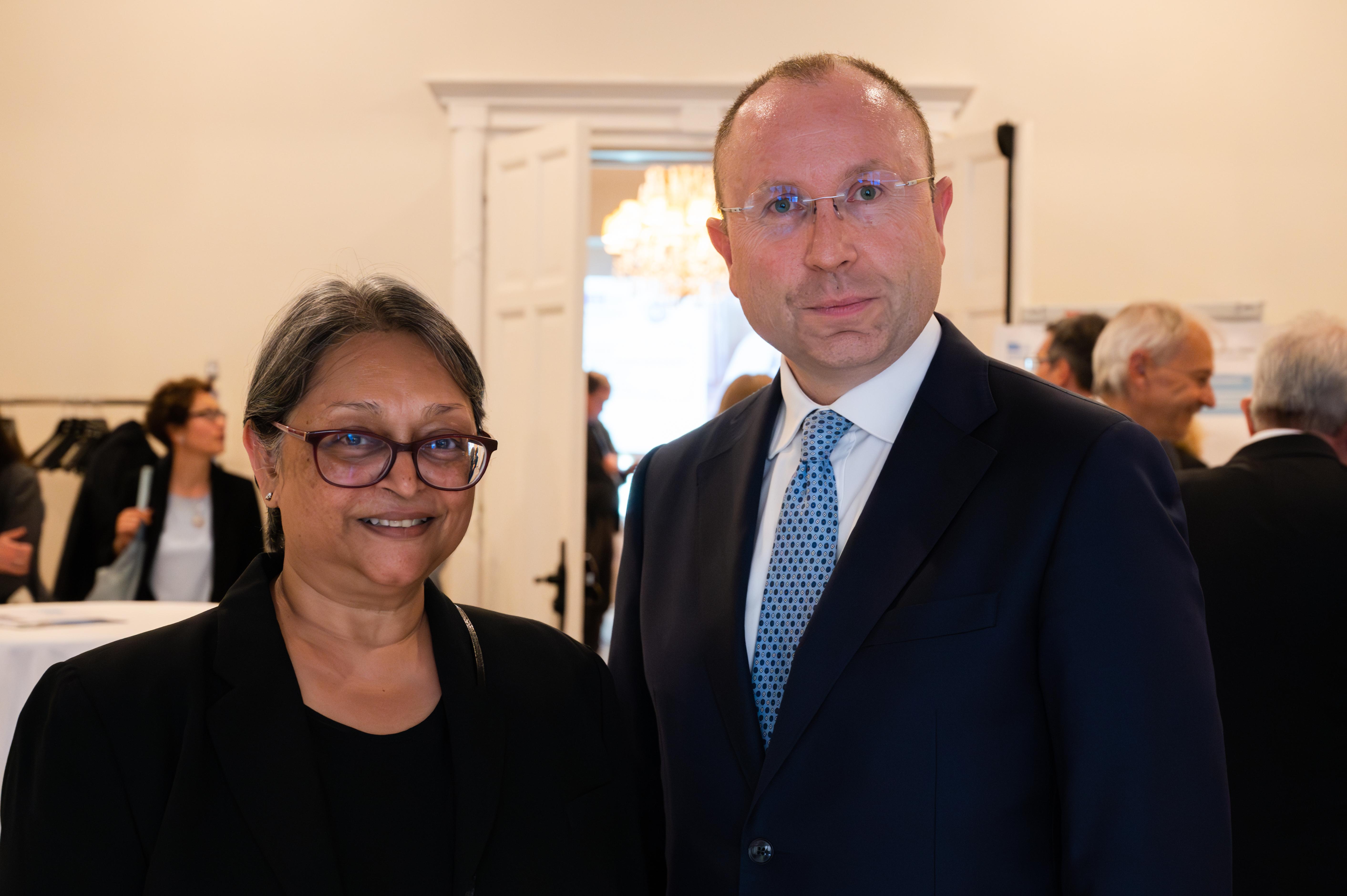 TWAS President Quarraisha Abdool Karim (left) and Minister Plenipotentiary Giuseppe Pastorelli (photo: G. Ortolani/TWAS)